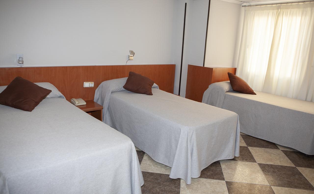 1-HVĚZDIČKOVÝ HOTEL 800 M OD MOŘE - NA KLÍČ A PŘIPRAVEN K POUŽITÍ!