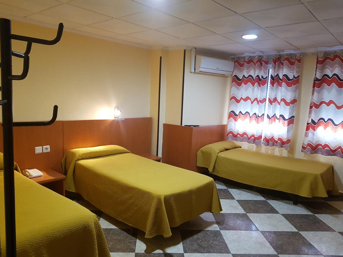 1-HVĚZDIČKOVÝ HOTEL 800 M OD MOŘE - NA KLÍČ A PŘIPRAVEN K POUŽITÍ!