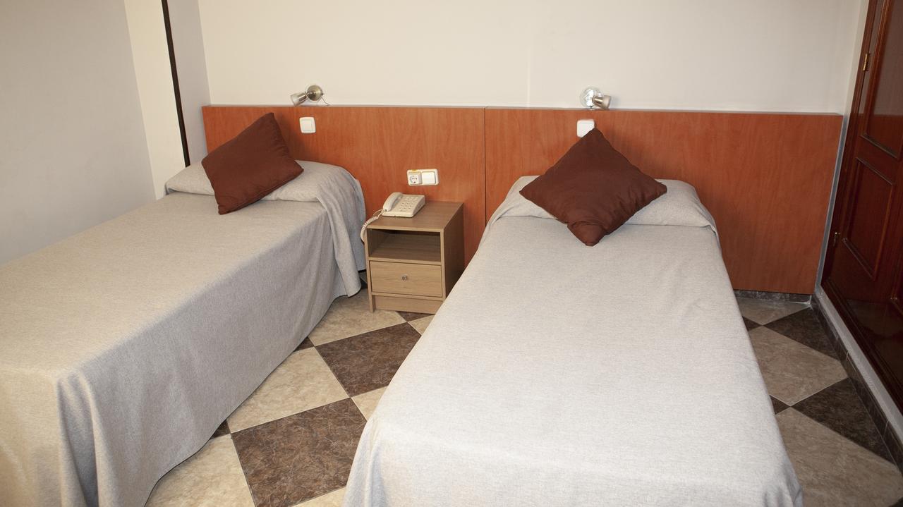 1-HVĚZDIČKOVÝ HOTEL 800 M OD MOŘE - NA KLÍČ A PŘIPRAVEN K POUŽITÍ!