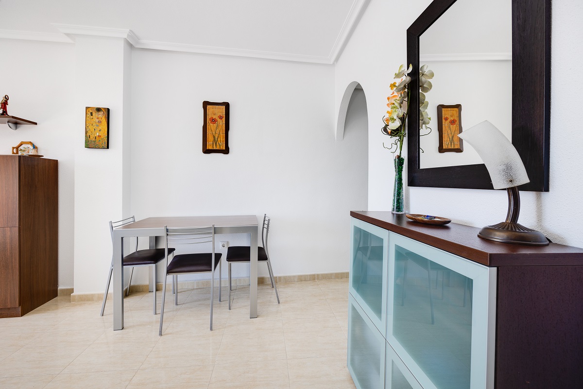 ATTICO LUMINOSO A 300 METRI DAL MARE A TORREVIEJA - GODITI L'AUTENTICO STILE DI VITA MEDITERRANEO