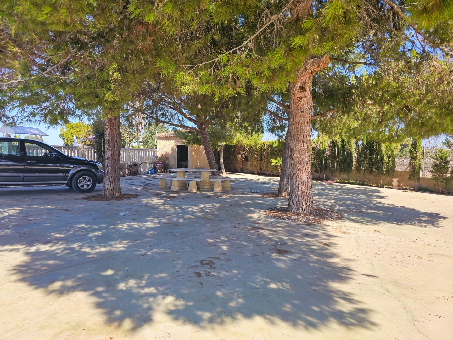 位于 ALGORFA 的壮观 FINCA 酒店，设有私人泳池、网球场和超过 10,000 平方米的地块