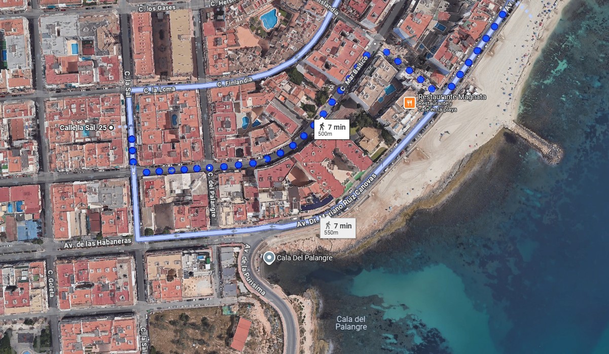 ENCANTADOR APARTAMENTO CON PISCINA, PARKING Y LICENCIA TURÍSTICA