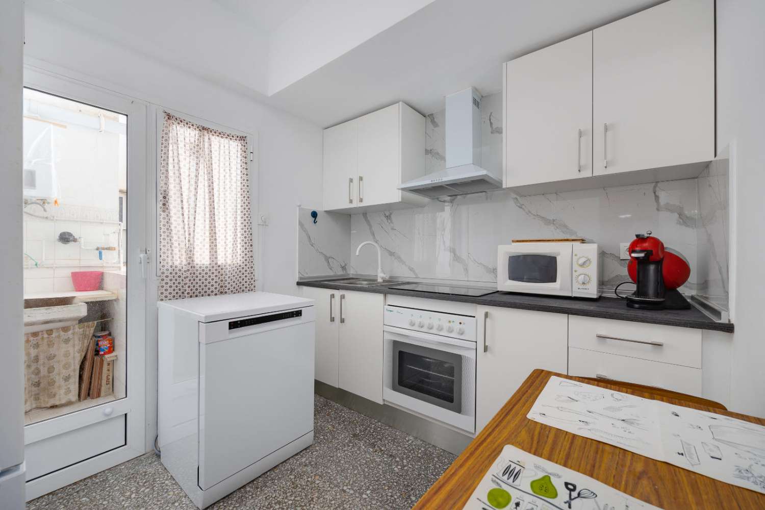 PENTHOUSE SNŮ V PUNTA PRIMA S VELKOU TERASOU, BAZÉNEM A EXKLUZIVNÍMI SPOLEČNÝMI PROSTORY