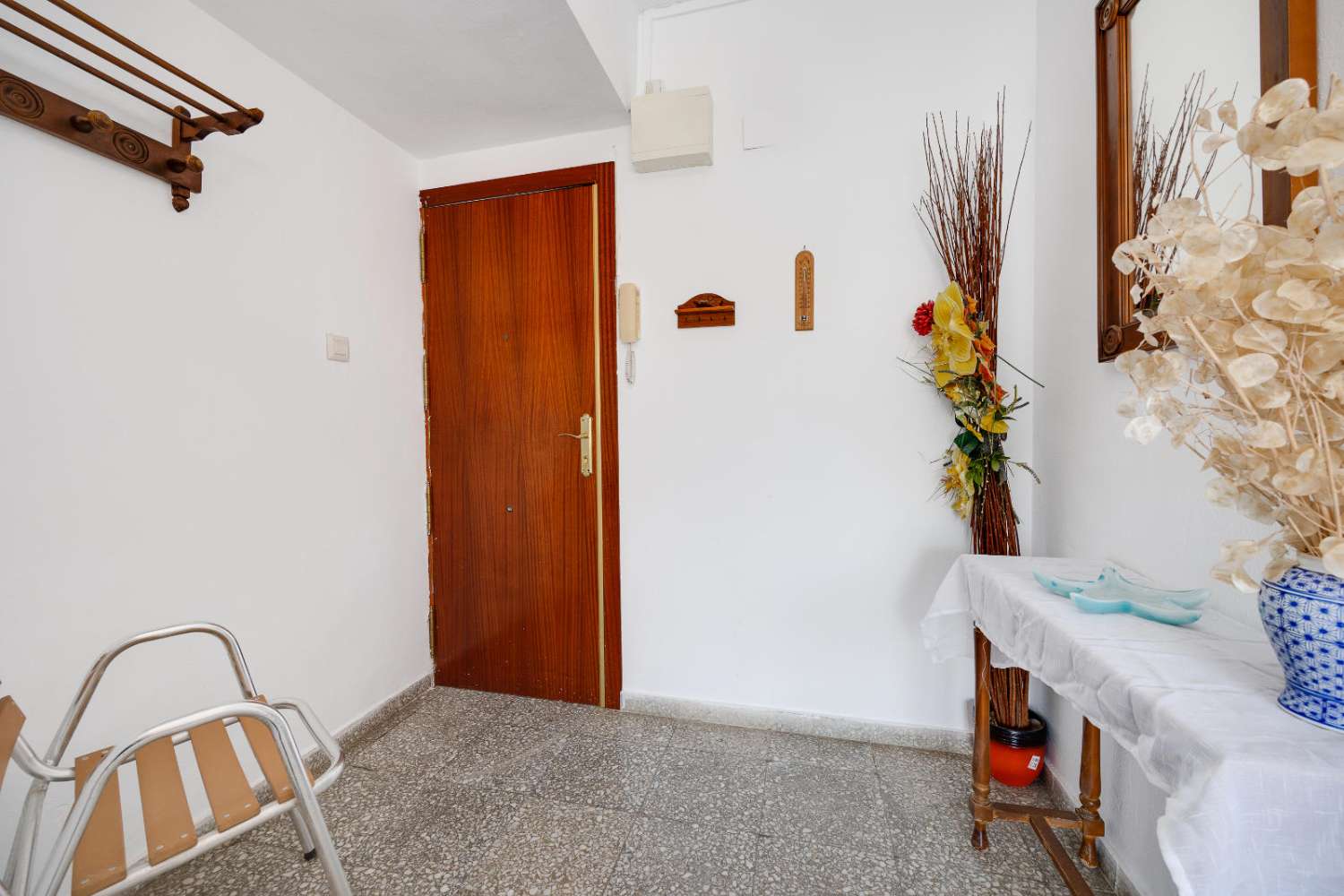 PENTHOUSE SNŮ V PUNTA PRIMA S VELKOU TERASOU, BAZÉNEM A EXKLUZIVNÍMI SPOLEČNÝMI PROSTORY