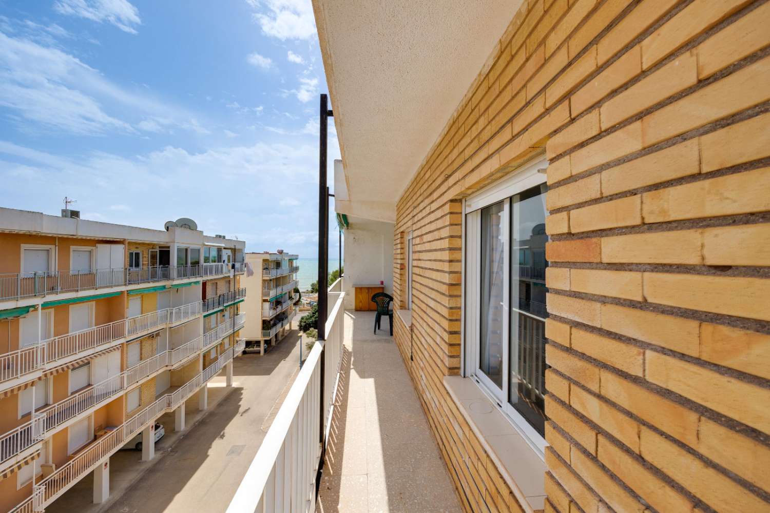 PENTHOUSE SNŮ V PUNTA PRIMA S VELKOU TERASOU, BAZÉNEM A EXKLUZIVNÍMI SPOLEČNÝMI PROSTORY