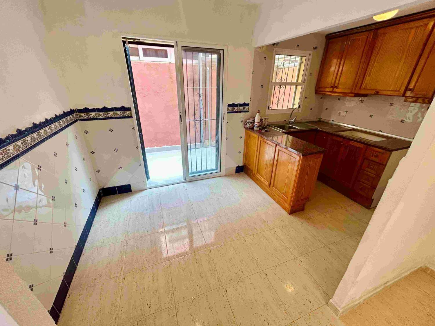 COZY HOUSE FOR SALE IN EL CHAPARRAL – TORREVIEJA