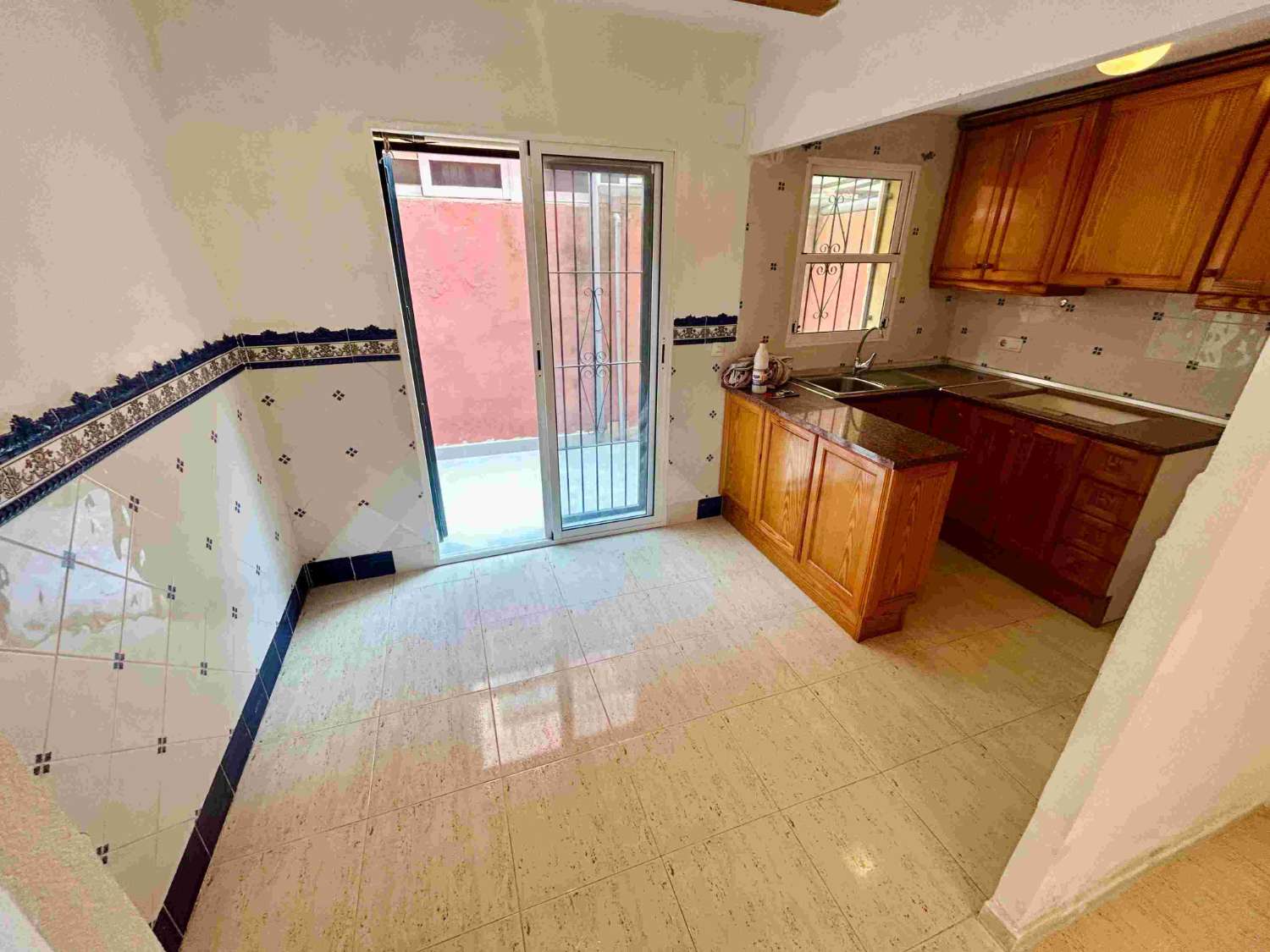 COZY HOUSE FOR SALE IN EL CHAPARRAL – TORREVIEJA