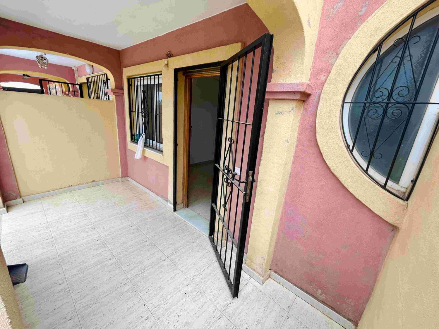 COZY HOUSE FOR SALE IN EL CHAPARRAL – TORREVIEJA