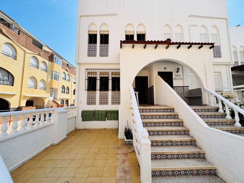 CORNER SEMI-DETACHED DUPLEX JUST 300 METERS FROM THE BEACH IN THE CENTER OF LA MATA