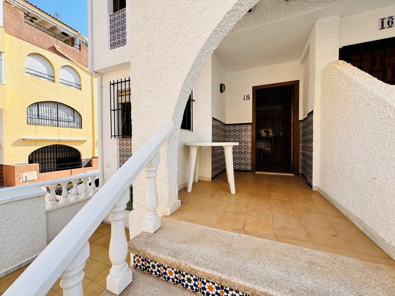 CORNER SEMI-DETACHED DUPLEX JUST 300 METERS FROM THE BEACH IN THE CENTER OF LA MATA