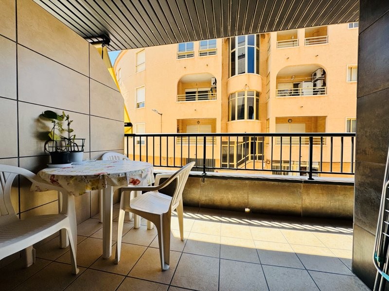 CENTRAL APARTMENT JUST 100 METERS FROM THE BEACH IN LA MATA