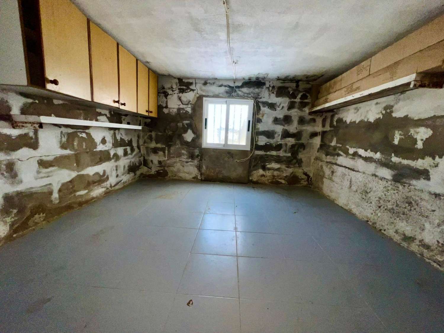 TOWNHOUSE WITH PRIVATE POOL AND PLOT OF 287 M² IN URBANIZATION SAN LUIS – TORREVIEJA