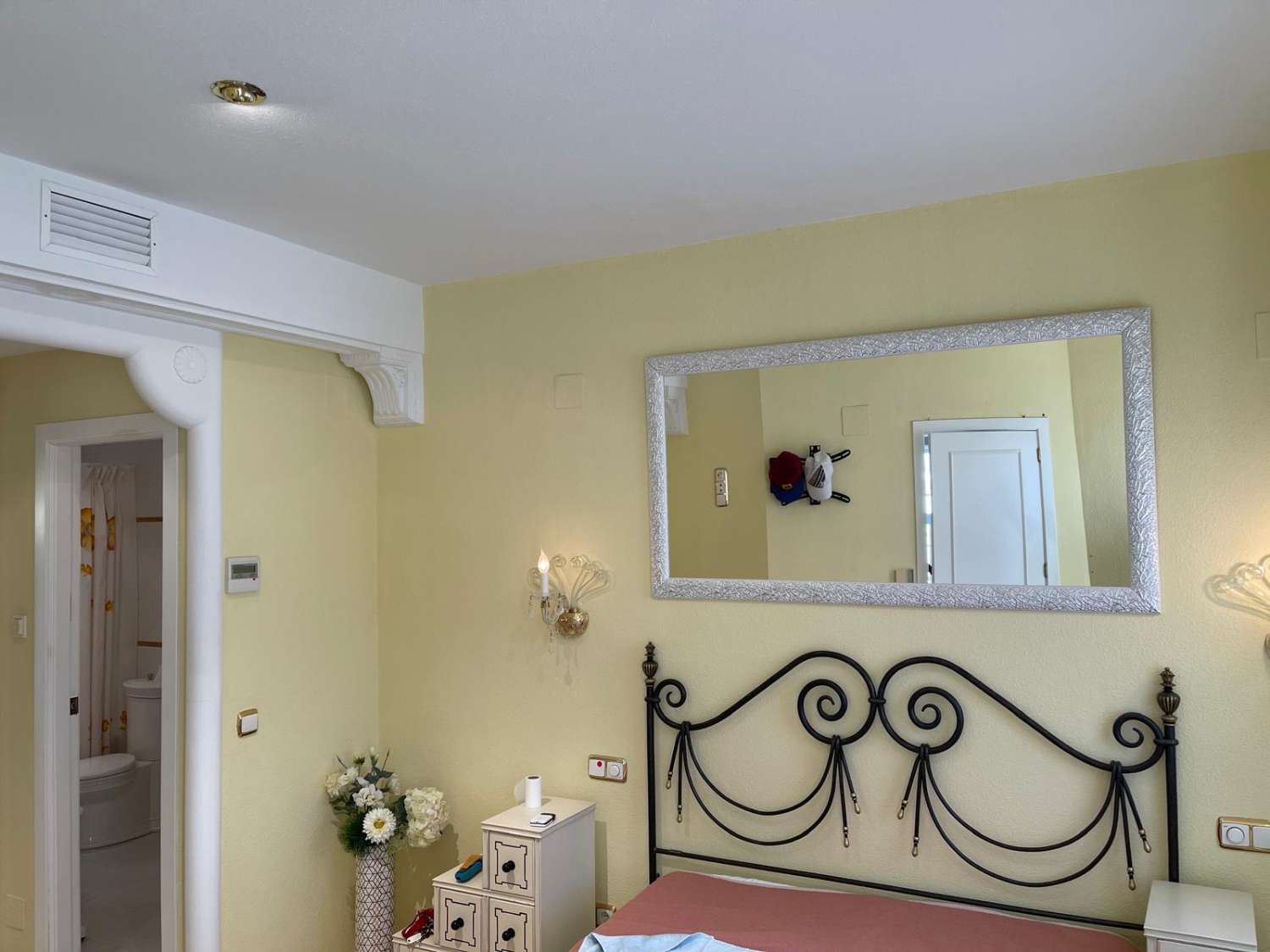 MEZONETOVÝ PENTHOUSE S PĚTI TERASAMI, GARÁŽÍ, PŘIROZENÝM SVĚTLEM A VŠESTRANNÝMI PROSTORY