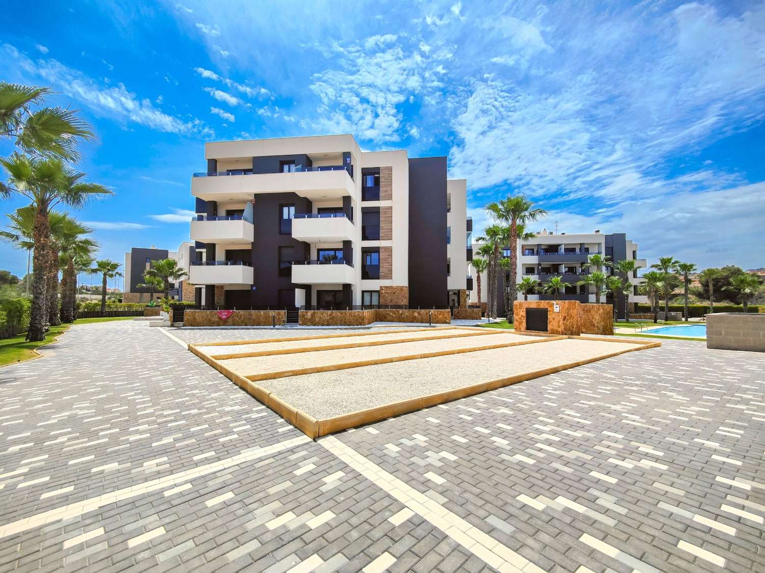 MODERN GROUND FLOOR APARTMENT WITH CORNER TERRACE IN RESIDENCIAL AMANECER VI – ORIHUELA COSTA