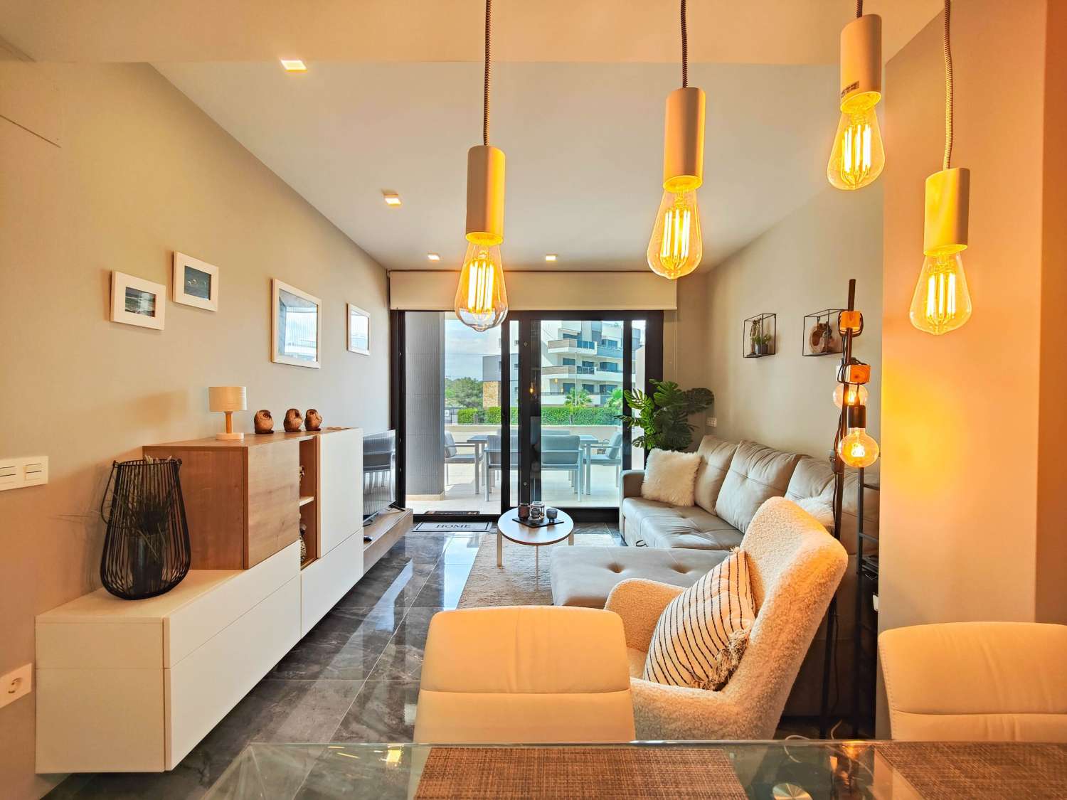 MODERN GROUND FLOOR APARTMENT WITH CORNER TERRACE IN RESIDENCIAL AMANECER VI – ORIHUELA COSTA