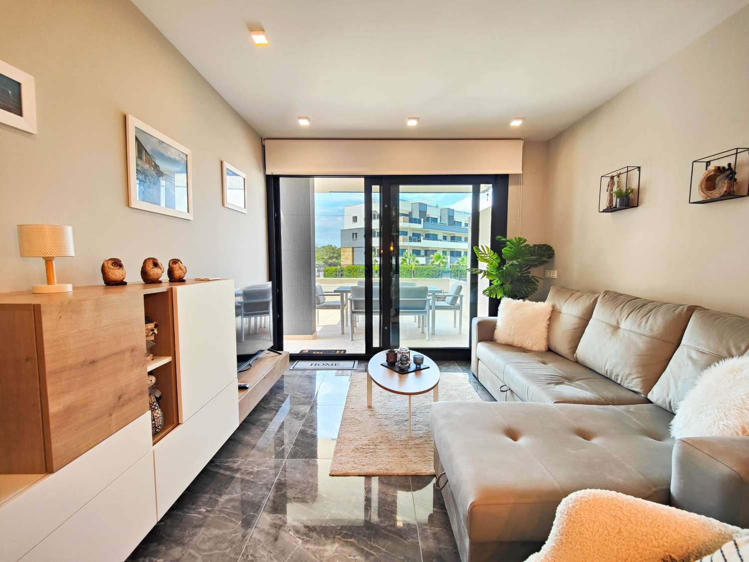 MODERN GROUND FLOOR APARTMENT WITH CORNER TERRACE IN RESIDENCIAL AMANECER VI – ORIHUELA COSTA