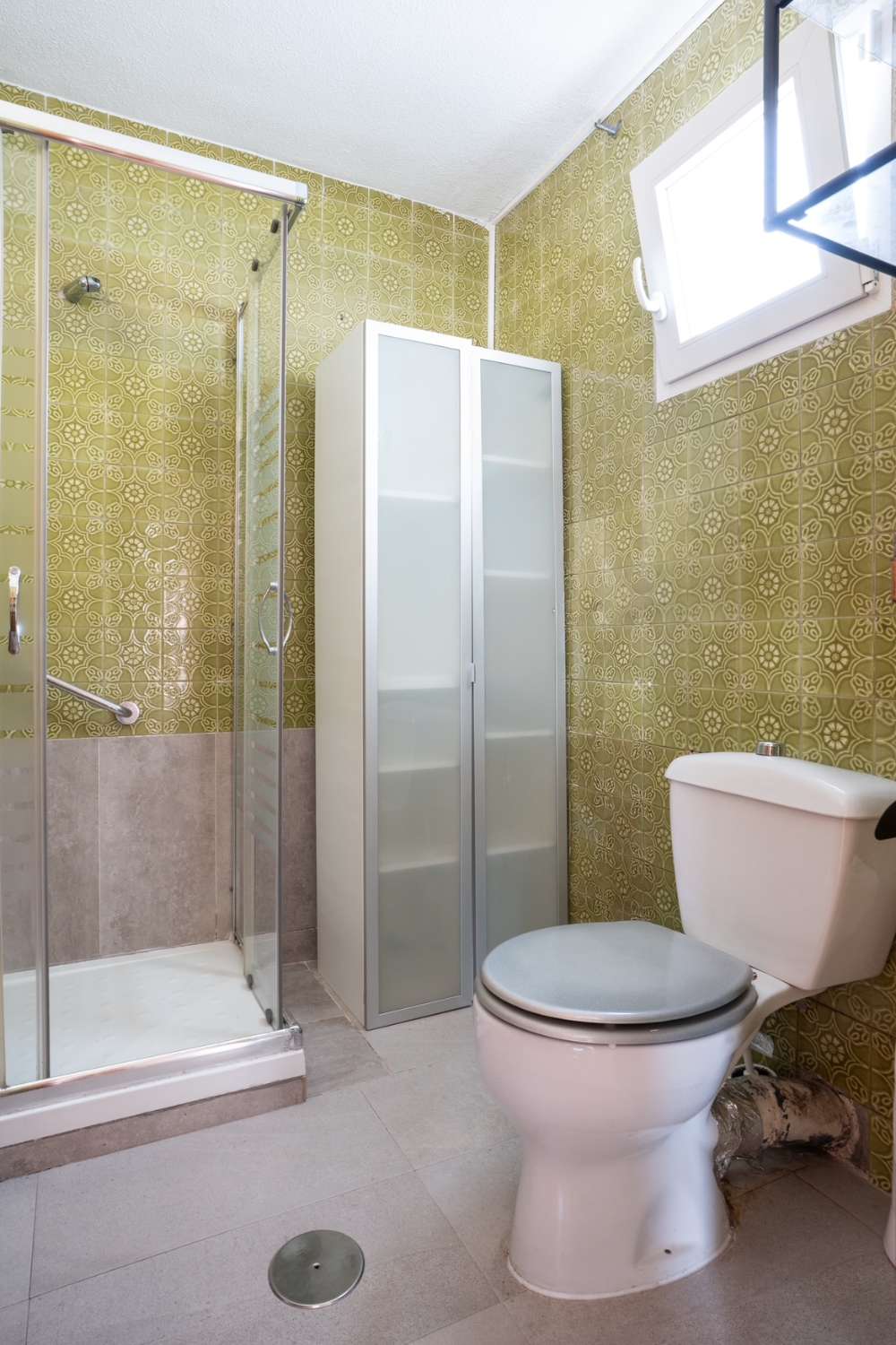 RENOVATED PENTHOUSE WITH SEA VIEWS JUST 150 METERS FROM THE BEACH – ACEQUIÓN AREA, TORREVIEJA