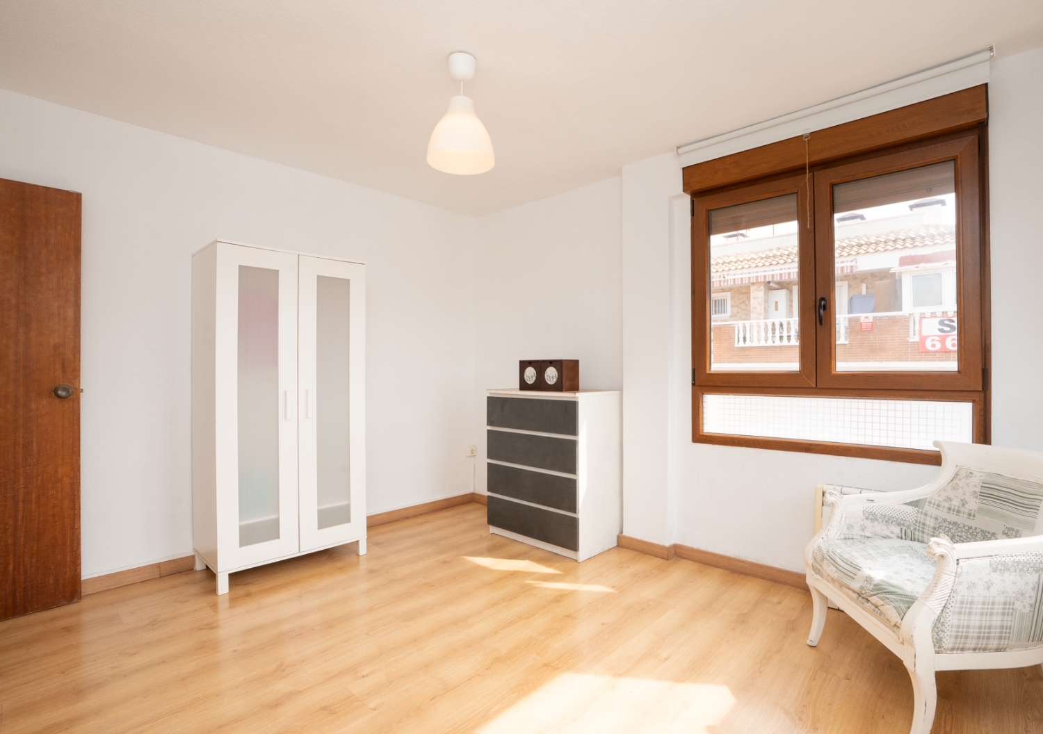RENOVATED PENTHOUSE WITH SEA VIEWS JUST 150 METERS FROM THE BEACH – ACEQUIÓN AREA, TORREVIEJA