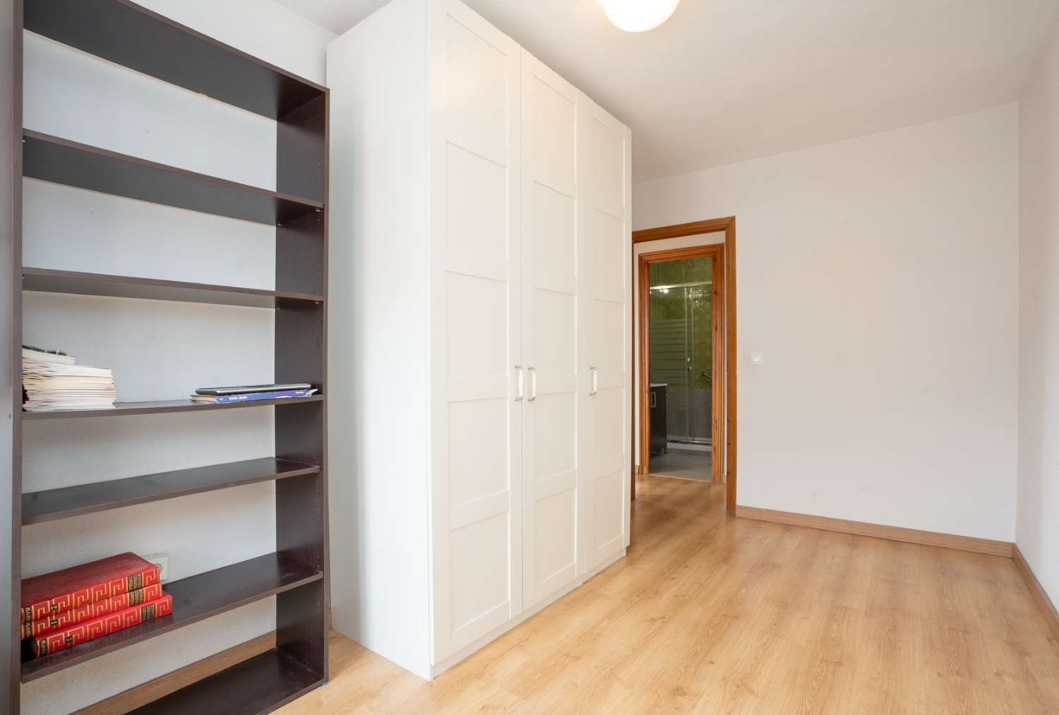 RENOVATED PENTHOUSE WITH SEA VIEWS JUST 150 METERS FROM THE BEACH – ACEQUIÓN AREA, TORREVIEJA