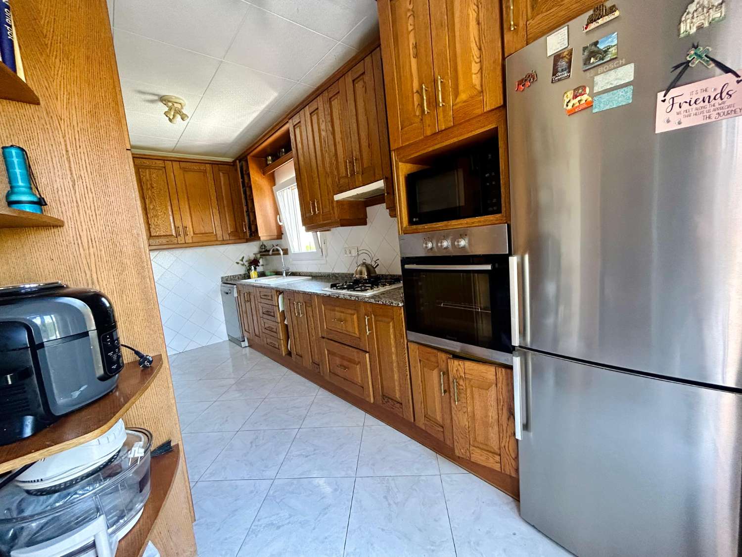 ¡CHALET INDEPENDIENTE CON PISCINA Y GRAN PARCELA EN EL CHAPARRAL, TORREVIEJA!