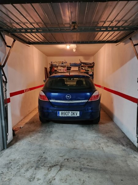 ¡ÁTICO CON TERRAZA, VISTAS LATERALES AL MAR Y A SOLO 200 METROS DE LA PLAYA!