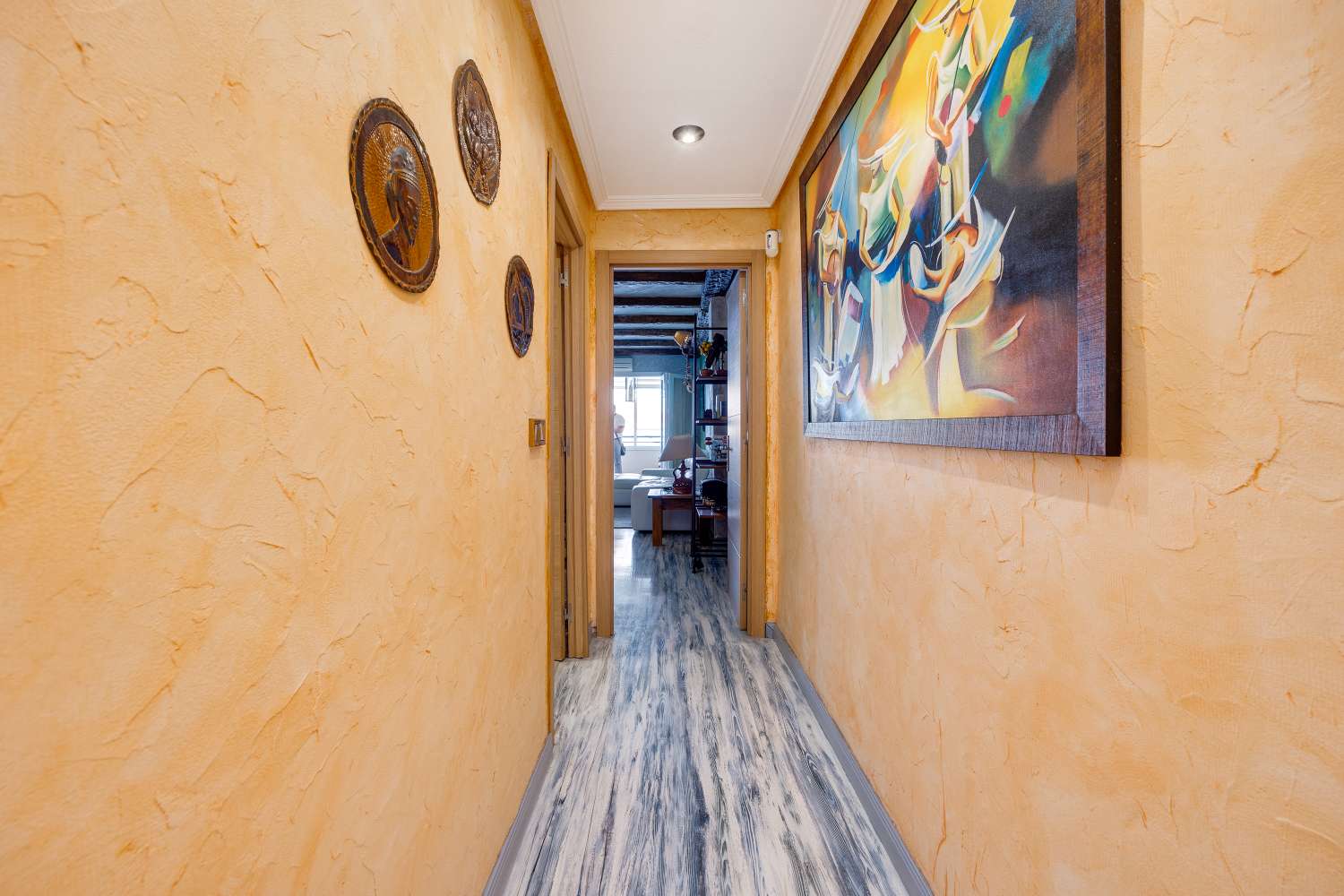 APARTAMENTO RÚSTICO RENOVADO A 150 METROS DE LA PLAYA EN EL ACEQUIÓN