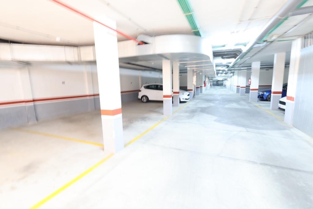 BUNGALOW EN PLANTA BAJA CON JARDÍN PRIVADO EN ZENIA MAR VII FRENTE A ZONA VERDE