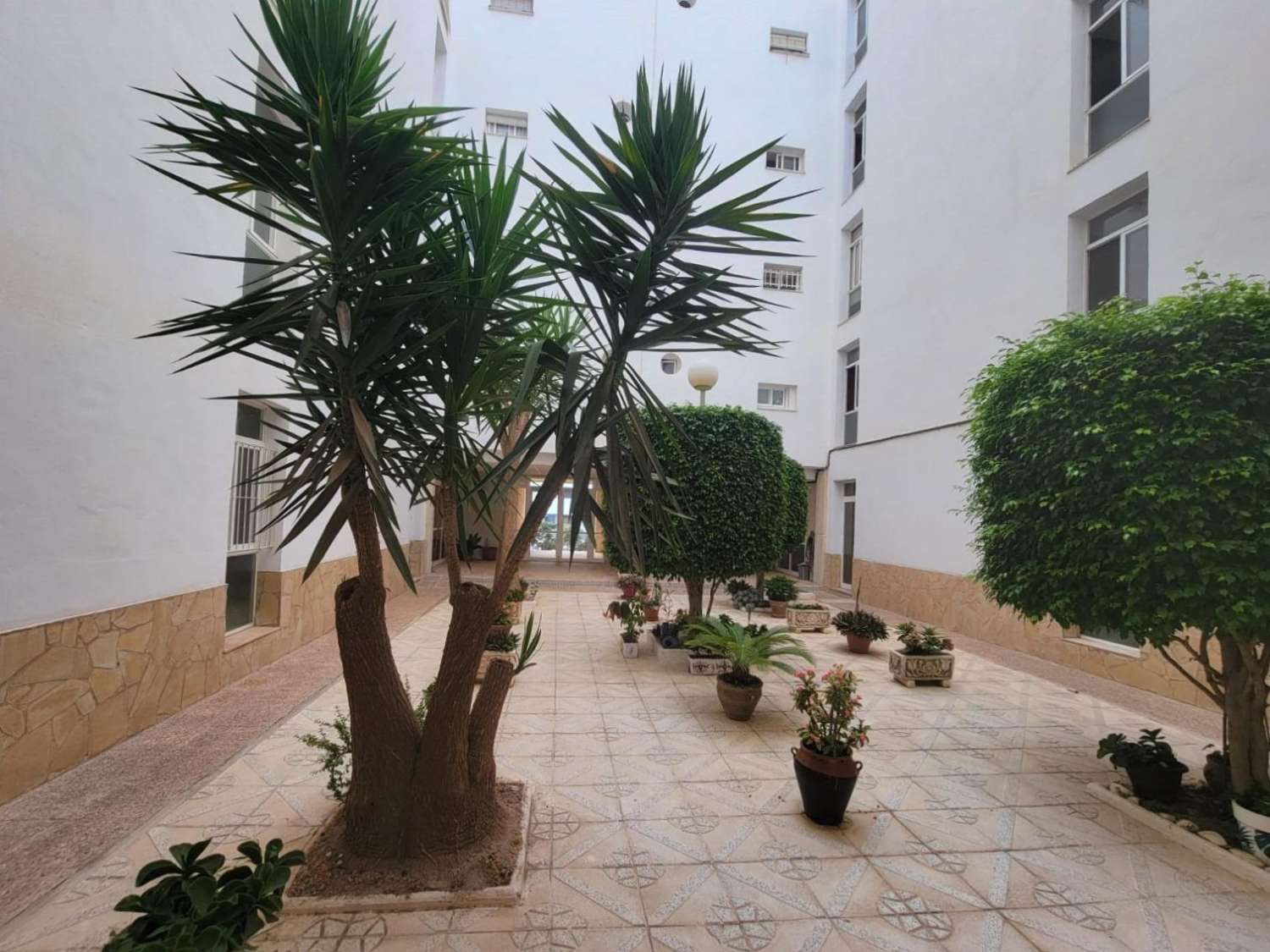 ENCANTADOR APARTAMENTO EN PLANTA BAJA CERCA DE LA PLAYA DE LA MATA