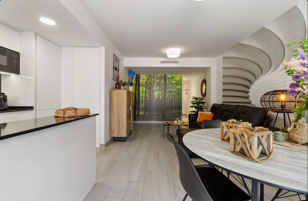 EXCELENTE APARTAMENTO A 90 METROS DE LA PLAYA DEL CURA EN TORREVIEJA