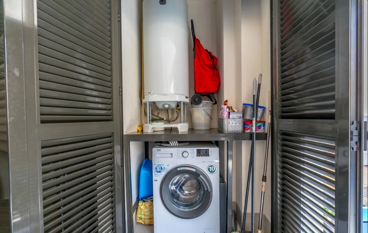 EXCELENTE APARTAMENTO A 90 METROS DE LA PLAYA DEL CURA EN TORREVIEJA