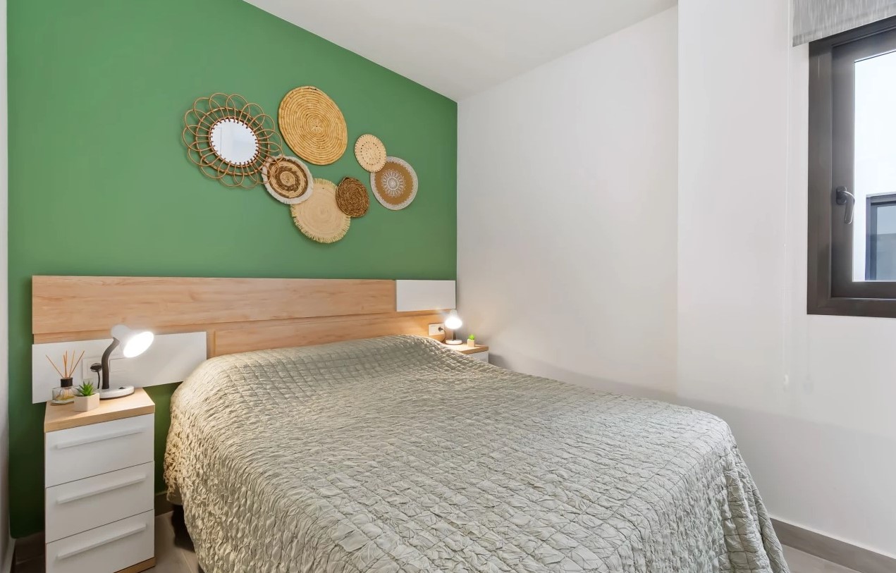 EXCELENTE APARTAMENTO A 90 METROS DE LA PLAYA DEL CURA EN TORREVIEJA