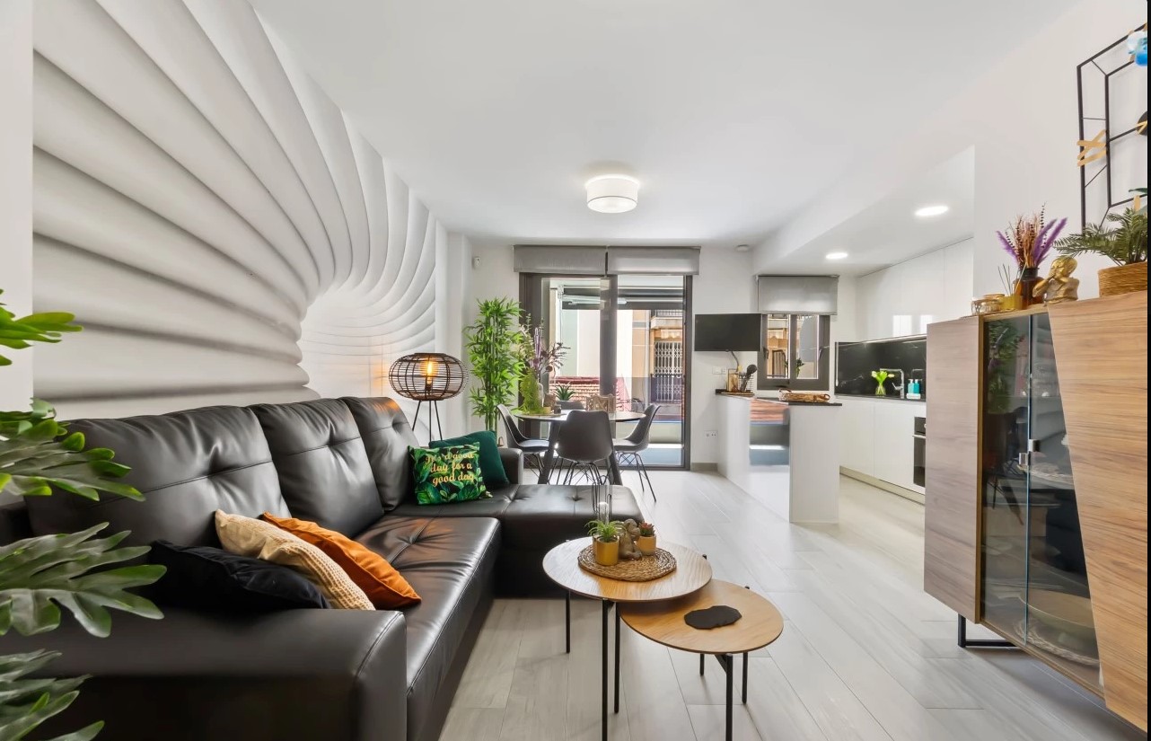 EXCELENTE APARTAMENTO A 90 METROS DE LA PLAYA DEL CURA EN TORREVIEJA