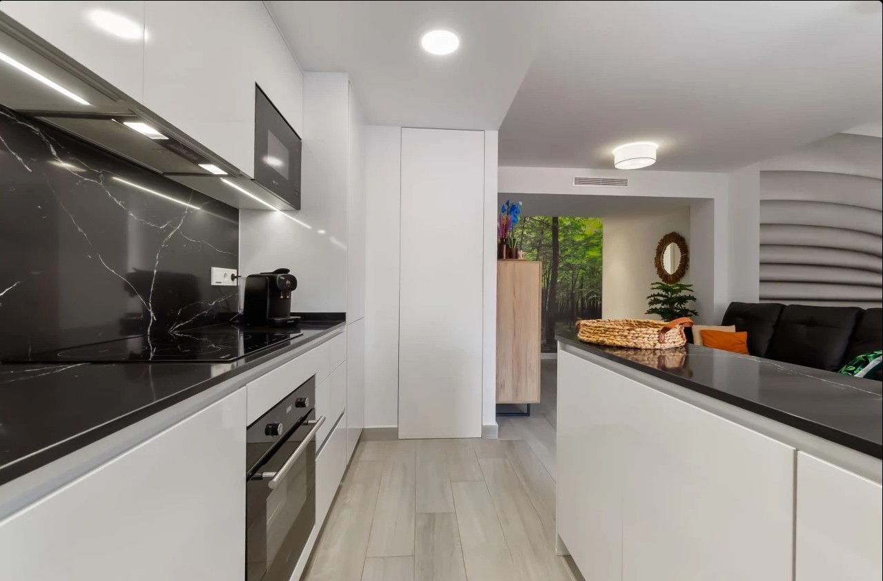 EXCELENTE APARTAMENTO A 90 METROS DE LA PLAYA DEL CURA EN TORREVIEJA