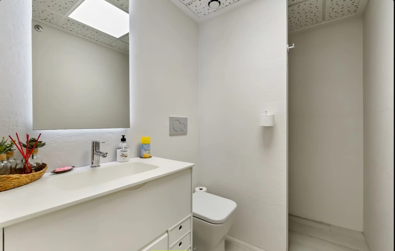 EXCELENTE APARTAMENTO A 90 METROS DE LA PLAYA DEL CURA EN TORREVIEJA