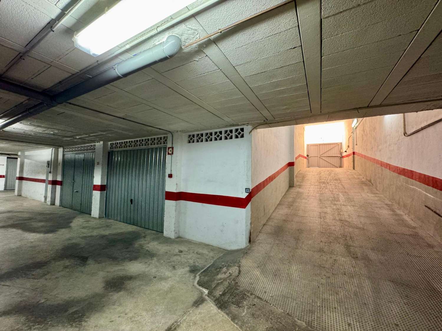 ÁTICO CON GRAN TERRAZA JUNTO AL MAR EN TORREVIEJA