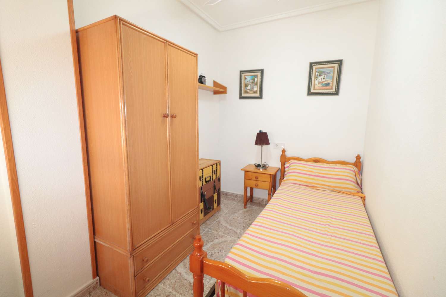 APARTAMENTO DE 2 DORMITORIOS A 200 M DEL MAR EN ACEQUIÓN, TORREVIEJA