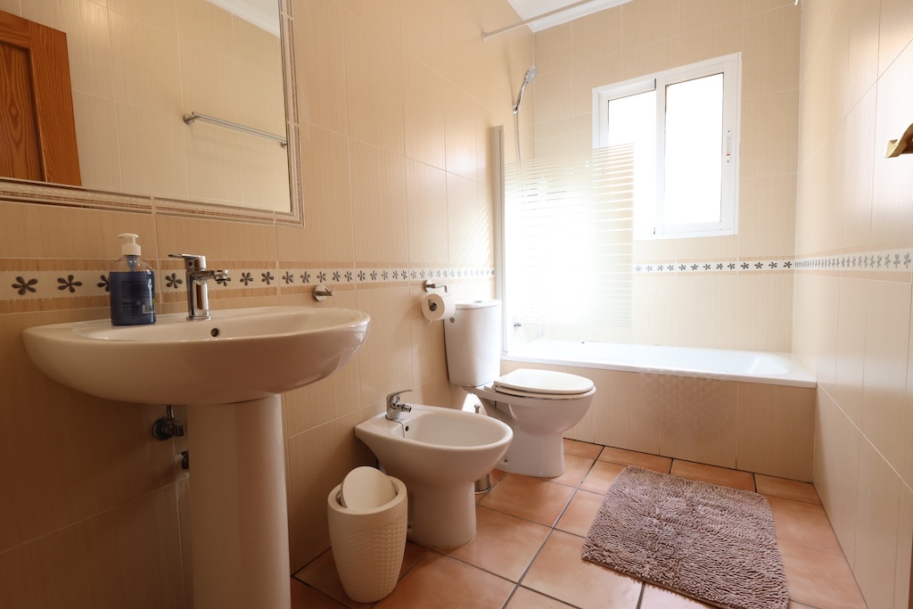 CHALET ADOSADO EN RESIDENCIAL EXCLUSIVO DE CABO ROIG – ALDEAS DE AGUAMARINA