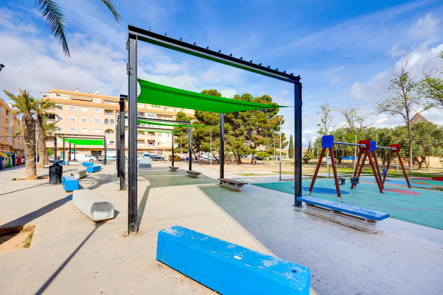 ENCANTADOR APARTAMENTO DE 1 DORMITORIO CON TERRAZA Y PISCINA EN LA TEJERA, TORREVIEJA