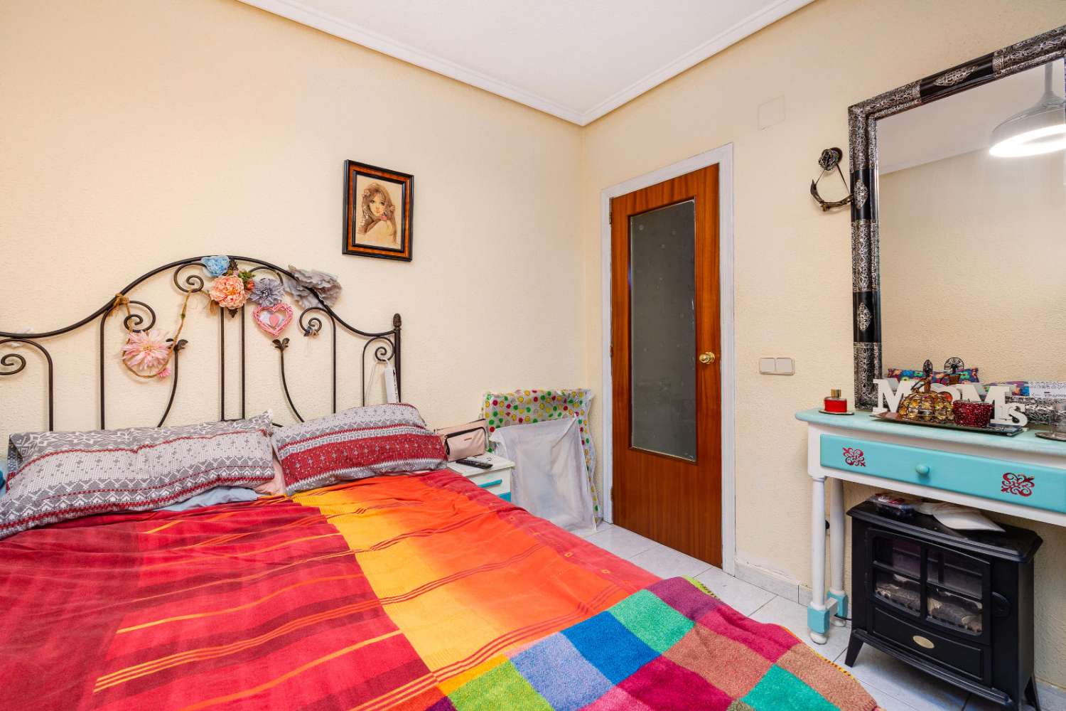 ENCANTADOR APARTAMENTO DE 1 DORMITORIO CON TERRAZA Y PISCINA EN LA TEJERA, TORREVIEJA