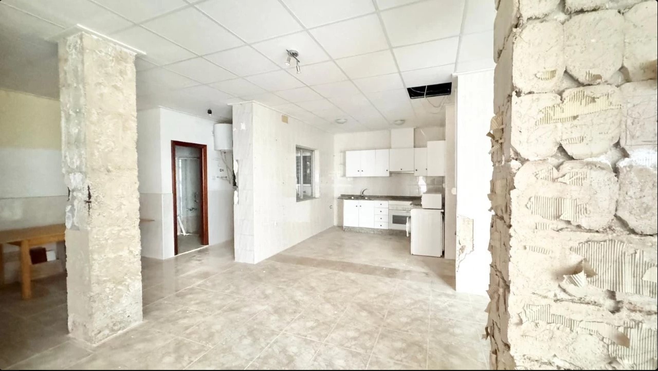 OPORTUNIDAD DE INVERSIÓN ÚNICA A 150M DE LA PLAYA DE LOS LOCOS