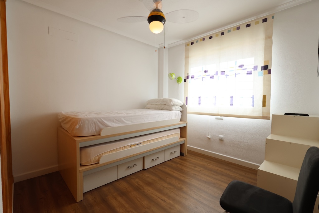 ÁTICO EN MIL PALMERAS CON VISTAS AL MAR A 150 METROS DE LA PLAYA