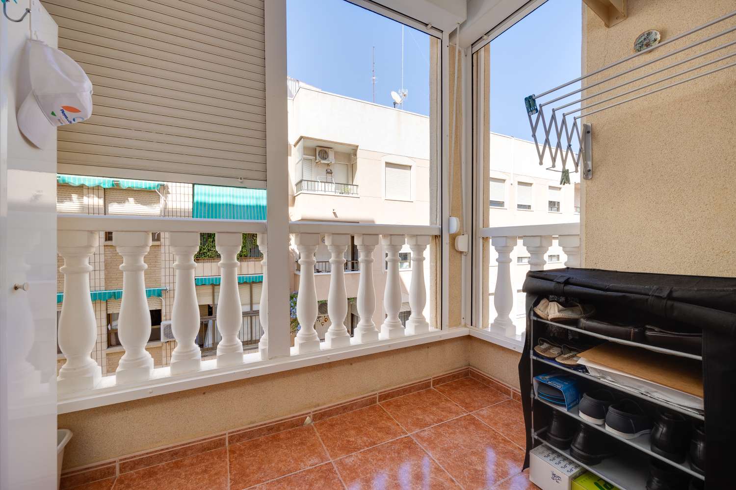 PRECIOSO APARTAMENTO EN GUARDAMAR DEL SEGURA, CERCA DE LA PLAYA