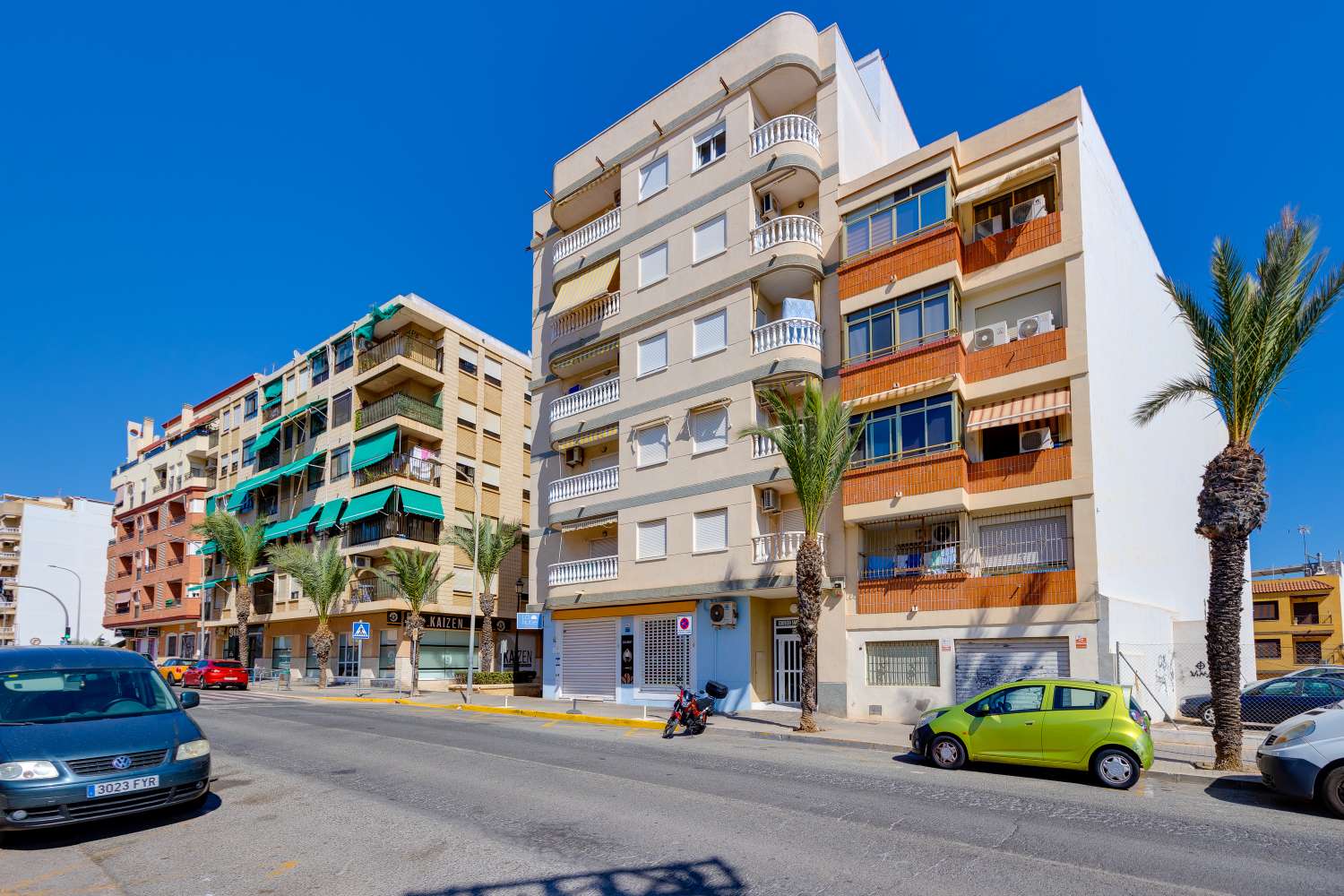 PRECIOSO APARTAMENTO EN GUARDAMAR DEL SEGURA, CERCA DE LA PLAYA
