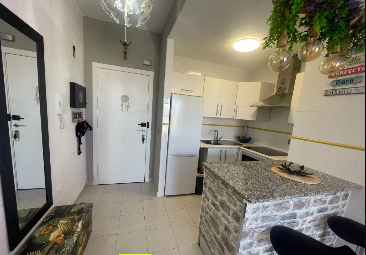 ÁTICO TOTALMENTE REFORMADO EN VENTA EN EL CENTRO DE TORREVIEJA