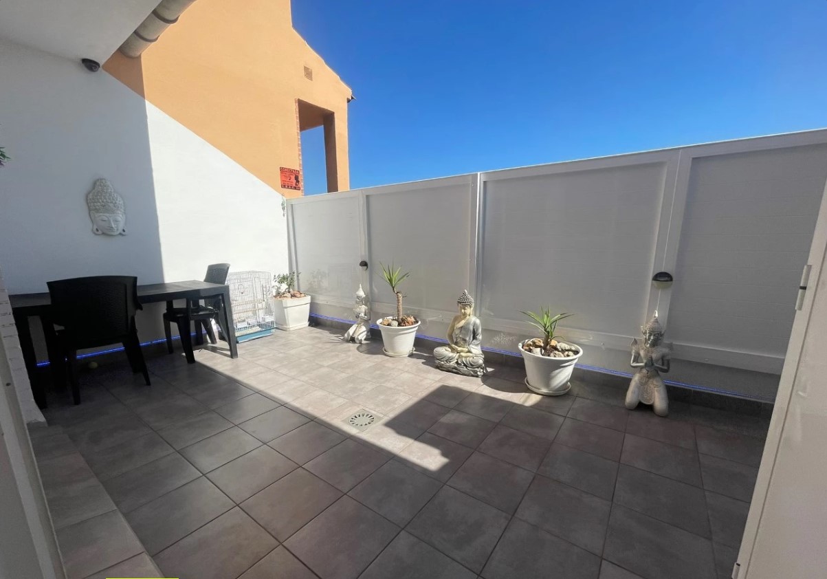 ÁTICO TOTALMENTE REFORMADO EN VENTA EN EL CENTRO DE TORREVIEJA