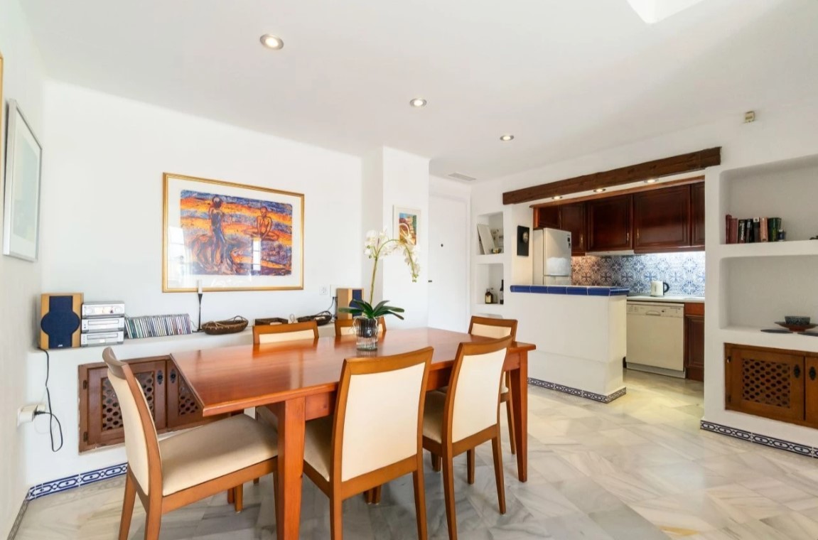 APARTAMENTO CON VISTAS AL MAR EN ALDEA DEL MAR – A POCOS METROS DE LA PLAYA