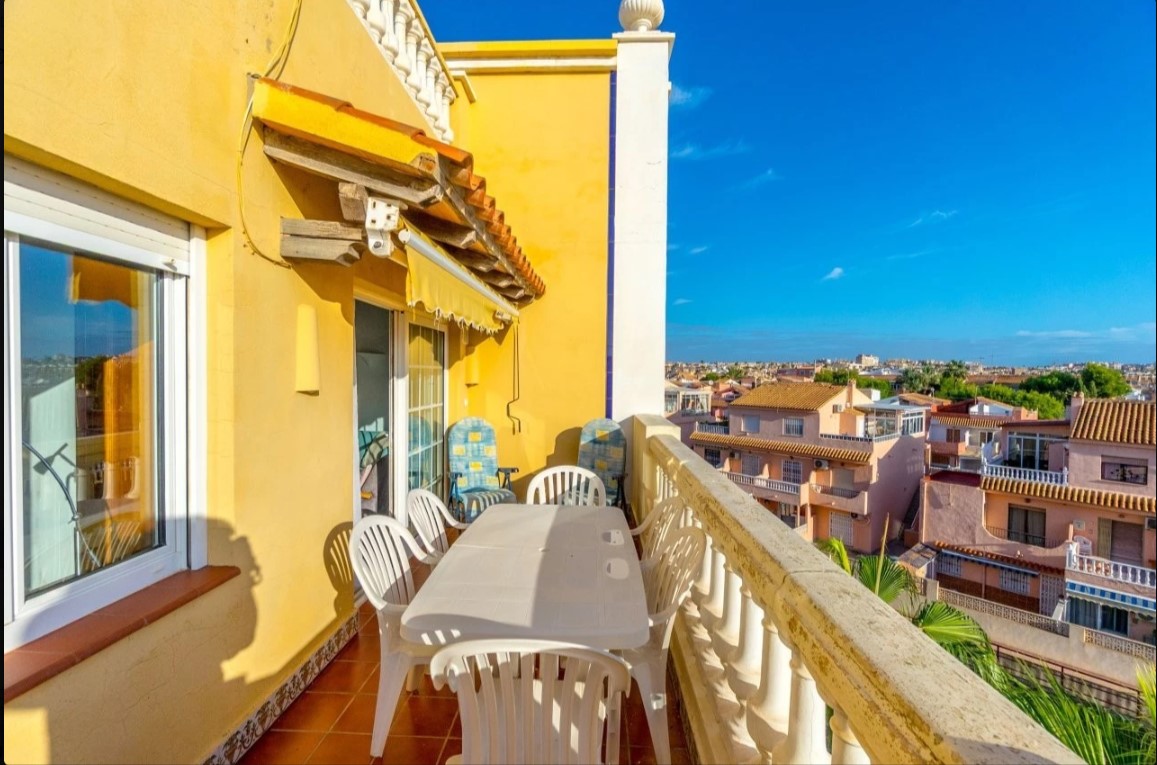 APARTAMENTO CON VISTAS AL MAR EN ALDEA DEL MAR – A POCOS METROS DE LA PLAYA