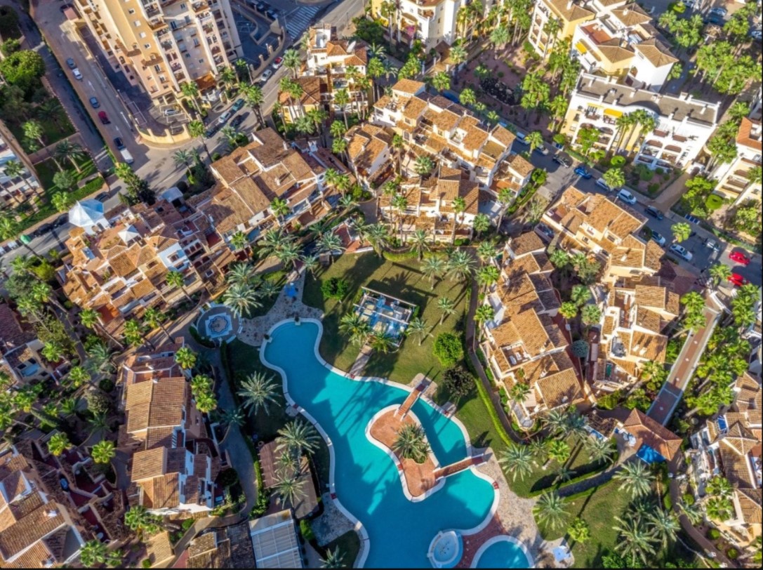 APARTAMENTO CON VISTAS AL MAR EN ALDEA DEL MAR – A POCOS METROS DE LA PLAYA