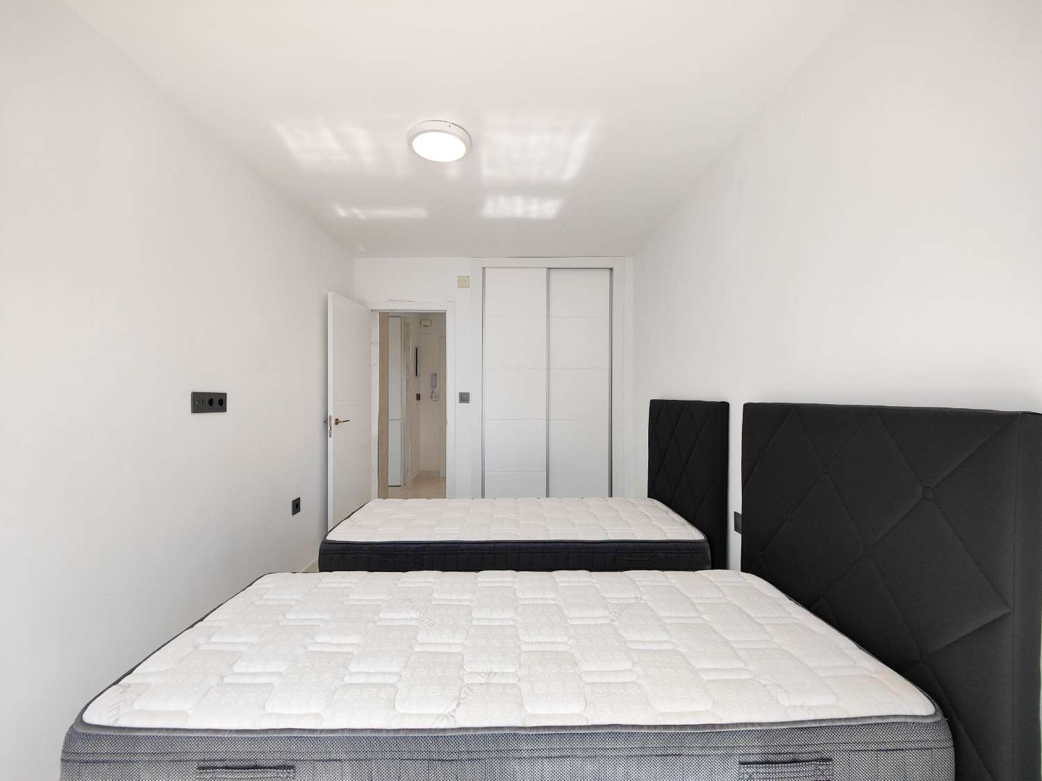 APARTAMENTO TOTALMENTE REFORMADO Y ORIENTADO AL SUR EN ROCÍO DEL MAR – PUNTA PRIMA – TORREVIEJA