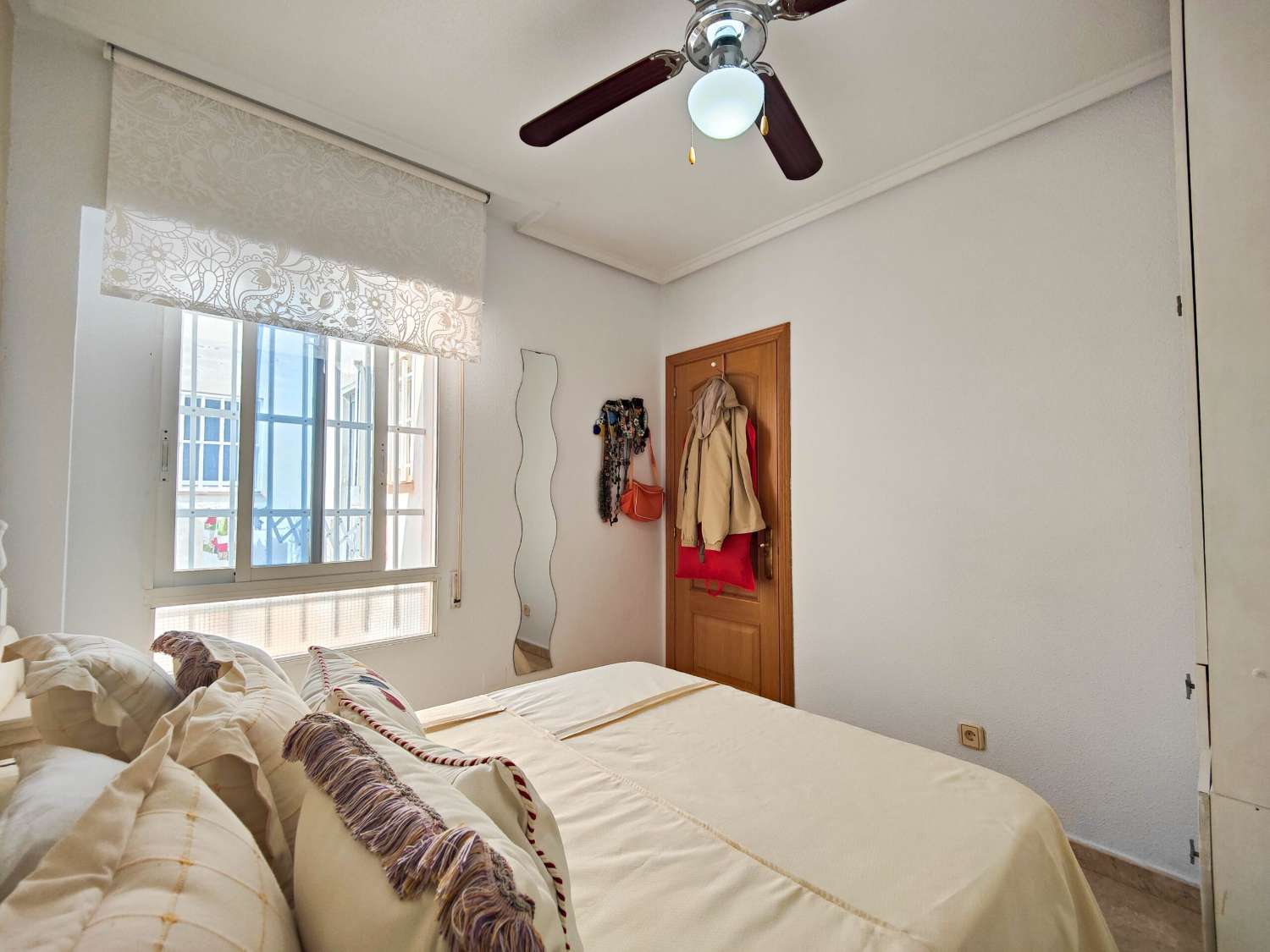 ÁTICO DÚPLEX EN VENTA EN PLAYA DEL CURA – TORREVIEJA, A SOLO 250 M DE LA PLAYA DE LOS LOCOS